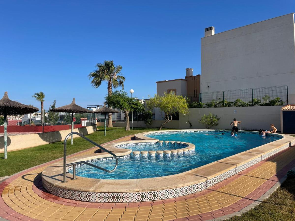 Villa De Lujo Con Piscina Ориуэла Экстерьер фото